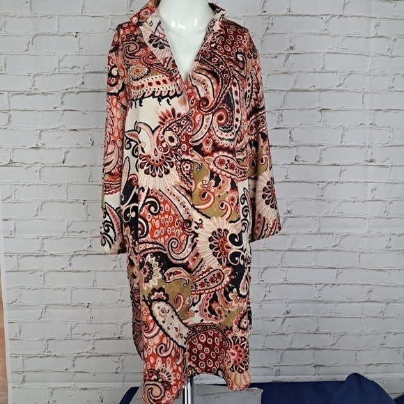 Zara Paisley Printed Overdized‎ Blouse - Picture 5 of 14